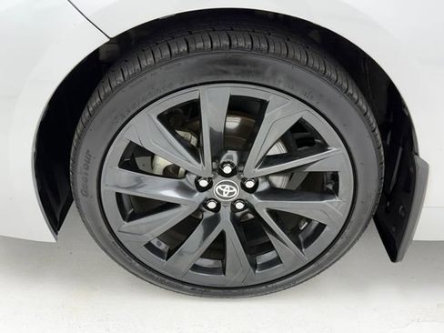 Used 2023 Toyota Corolla SE FWD image 7