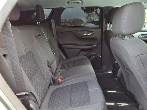 Used 2021 Chevrolet Blazer LT image 21