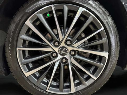 Used 2024 Lexus ES 350 w/ Premium Package FWD image 33