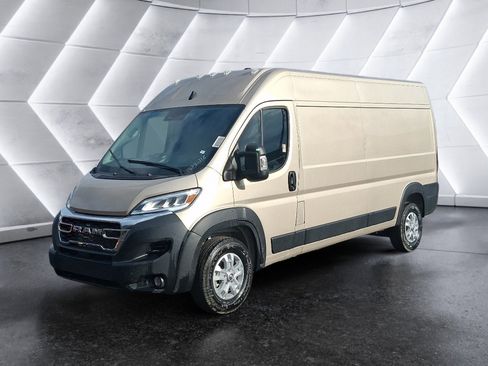 New 2026 RAM ProMaster 2500 w/ Quick Order Package 22G SLT image 2