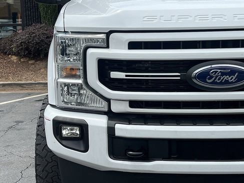 Used 2022 Ford F250 Lariat image 4
