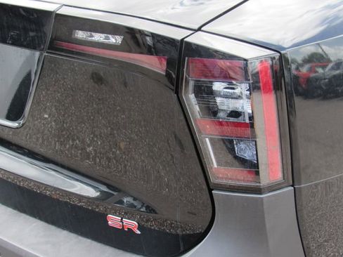 New 2026 Nissan Kicks SR FWD image 12