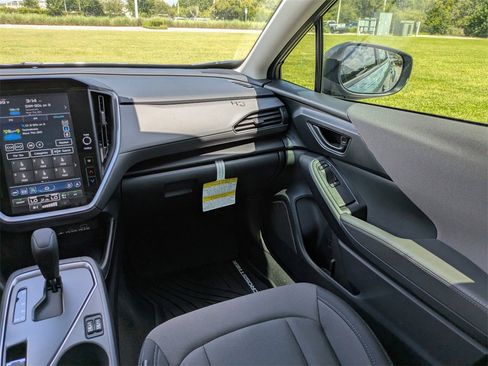 Certified 2025 Subaru Crosstrek 2.0i Premium image 14