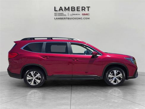 Used 2025 Subaru Ascent Premium AWD/4WD image 6