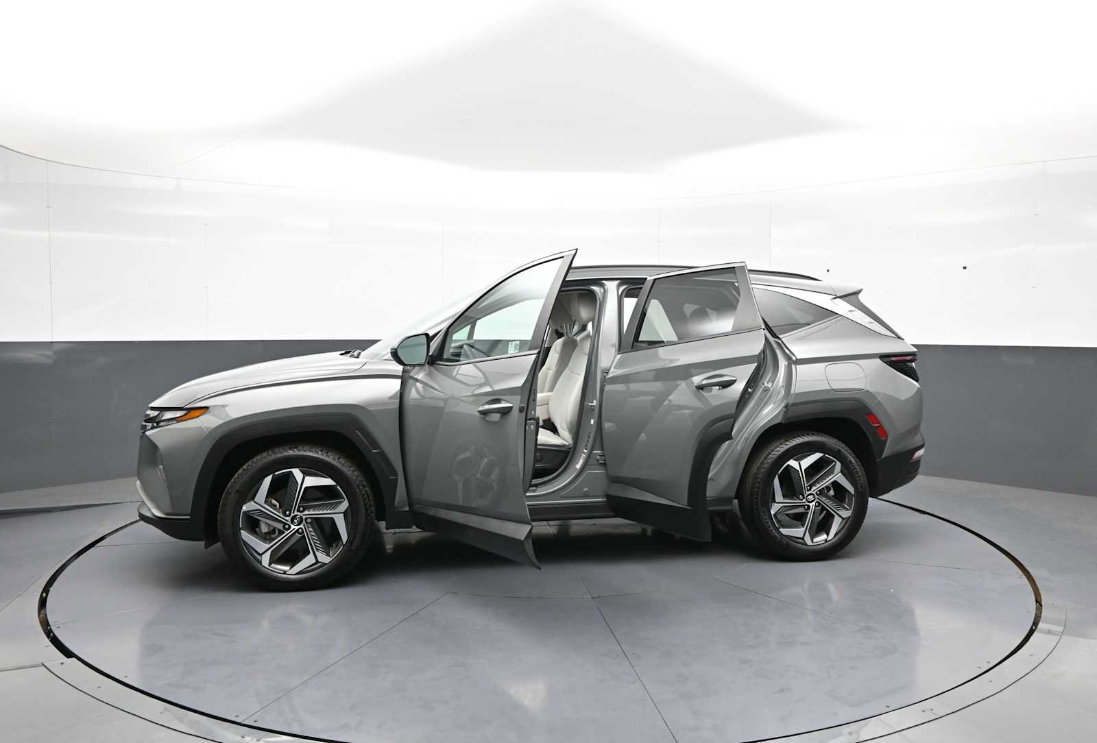Used 2024 Hyundai Tucson SEL w/ Convenience Package AWD/4WD image 44