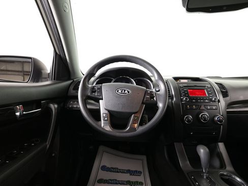 Used 2011 Kia Sorento LX w/ Convenience Pkg AWD/4WD image 29