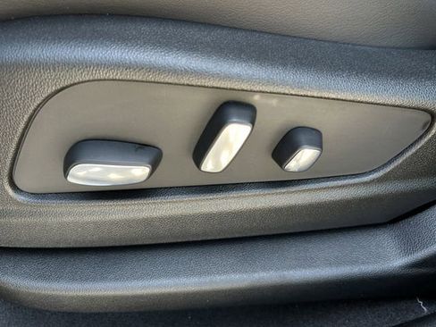 New 2025 Cadillac XT5 Premium Luxury image 27