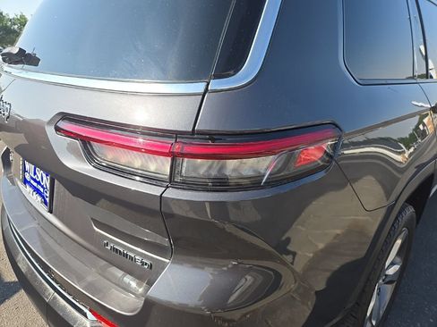 Used 2021 Jeep Grand Cherokee L Limited w/ Trailer Tow Group (B) AWD/4WD image 37
