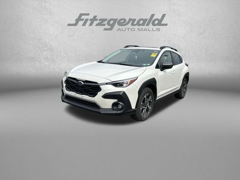 Used 2024 Subaru Crosstrek 2.0i Premium AWD/4WD image 3