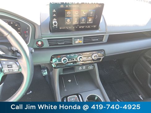 Certified 2023 Honda Pilot Elite image 32