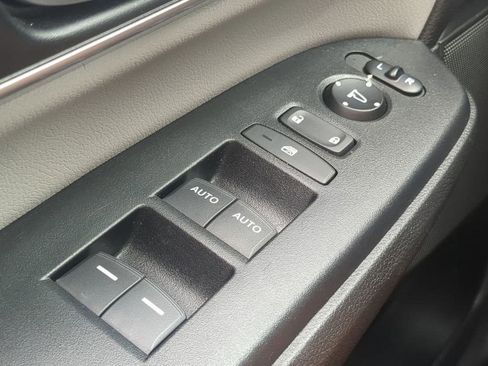 Used 2020 Honda CR-V EX-L image 24