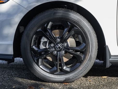 New 2025 Honda Accord SE image 15