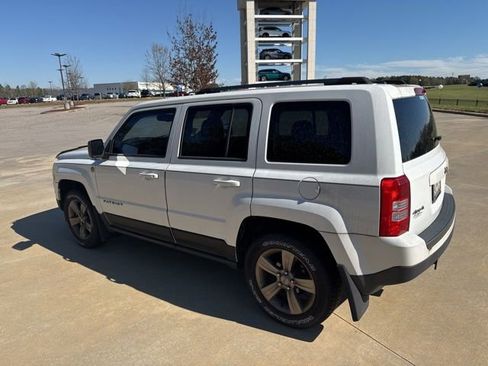 Used 2017 Jeep Patriot Sport w/ Power Value Group image 7