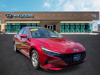 Used 2023 Hyundai Elantra SE FWD video 1