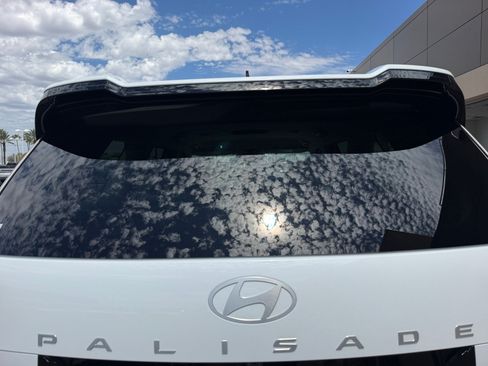 Certified 2026 Hyundai Palisade SEL FWD image 24