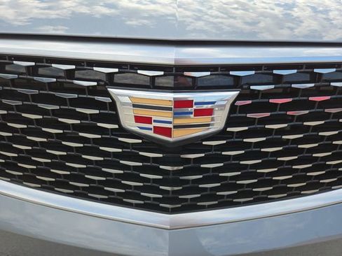 Used 2024 Cadillac XT6 Premium Luxury AWD/4WD image 42
