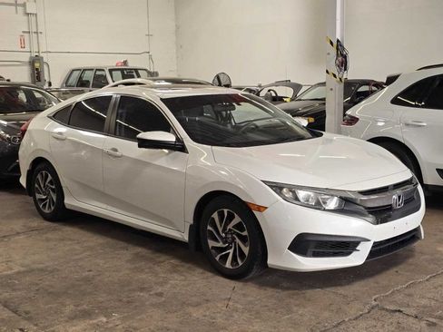 Used 2017 Honda Civic EX image 1
