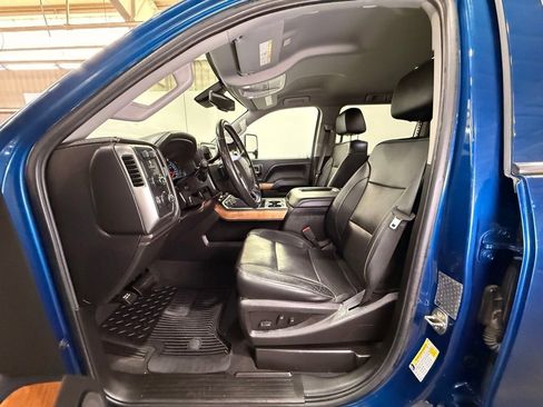 Used 2019 Chevrolet Silverado 3500 LTZ w/ Duramax Plus Package AWD/4WD image 15