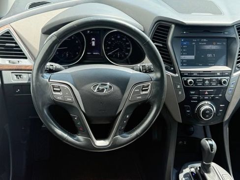 Used 2018 Hyundai Santa Fe Sport w/ 2.4L Tech Package 04 FWD image 23