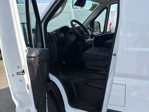 Used 2023 RAM ProMaster 3500 FWD image 9