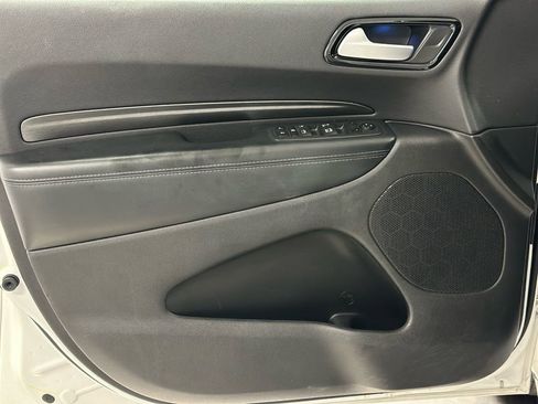 Used 2024 Dodge Durango SXT image 16