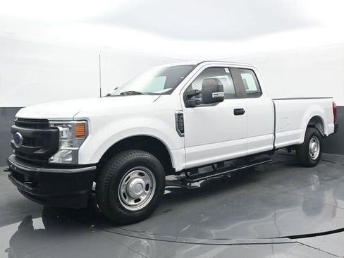 Used 2022 Ford F250 XL w/ Power Equipment Group image 21