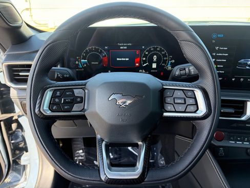 Used 2025 Ford Mustang Premium RWD image 14