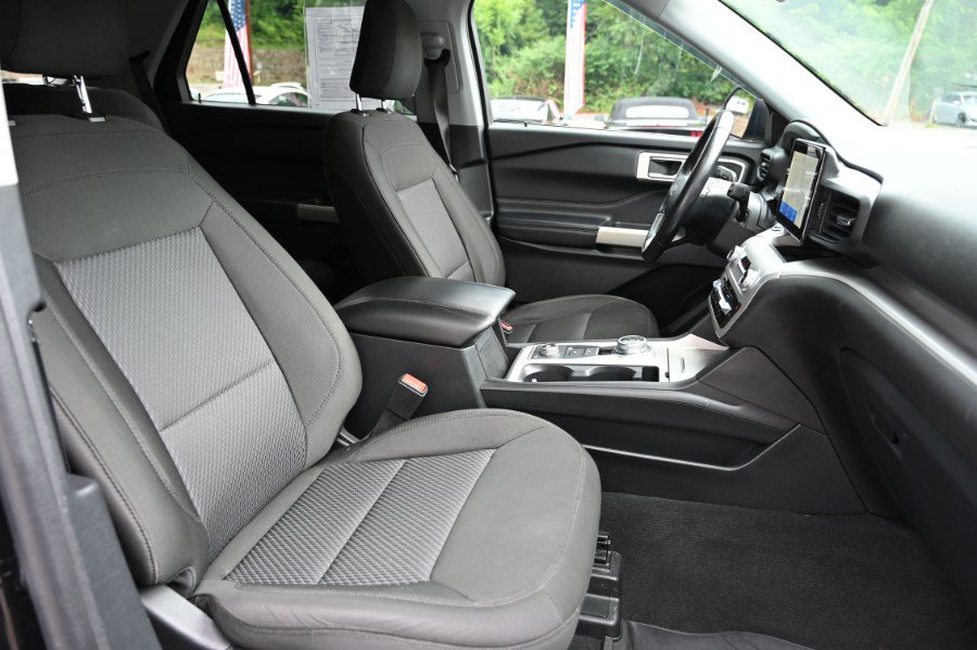 Used 2022 Ford Explorer XLT w/ Class IV Trailer Tow Package AWD/4WD image 19