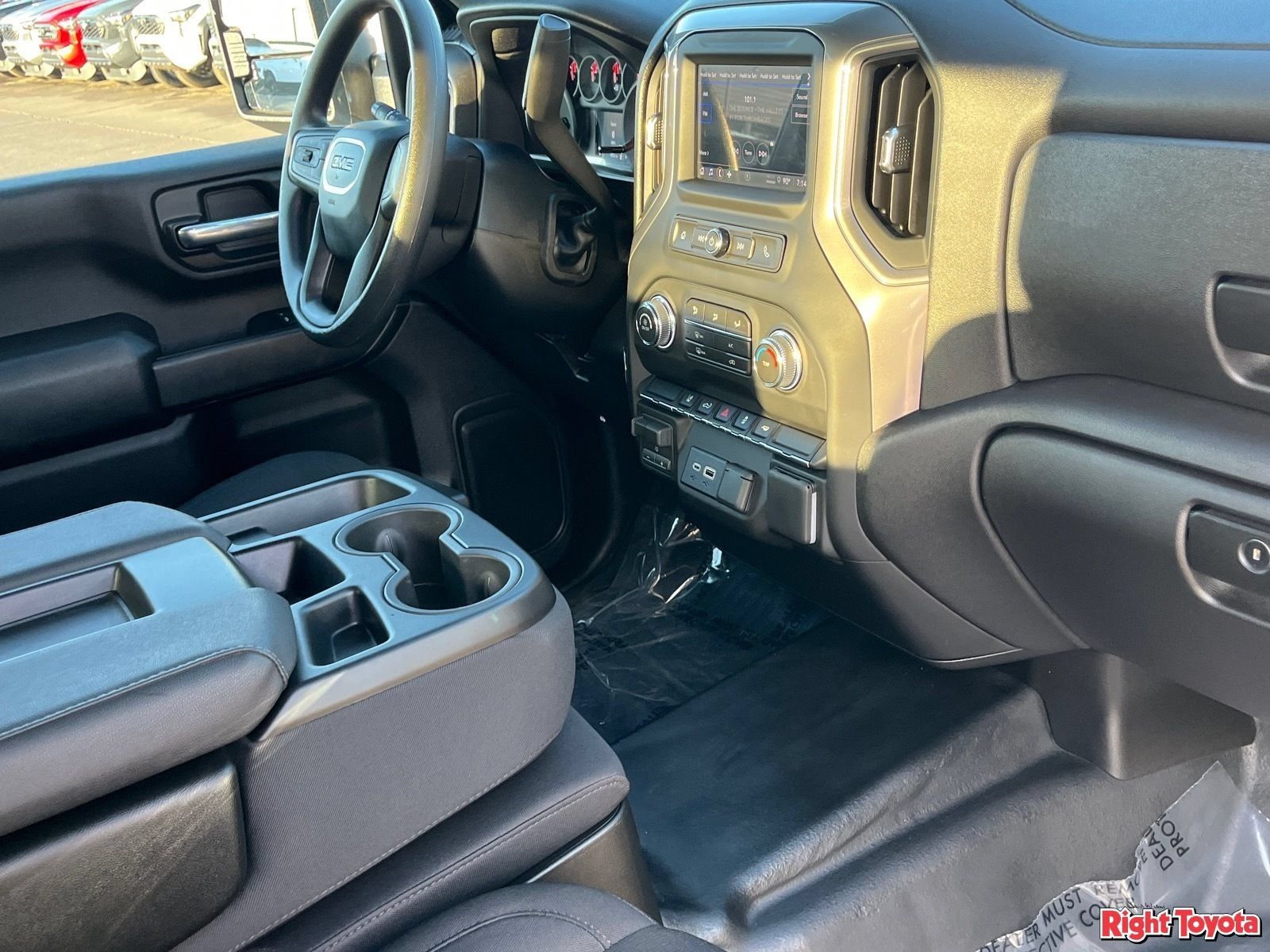 Used 2026 GMC Sierra 2500 Pro w/ Convenience Package RWD image 12