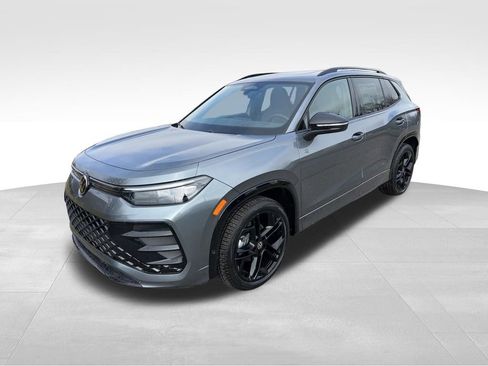 New 2026 Volkswagen Tiguan SE R-Line image 1