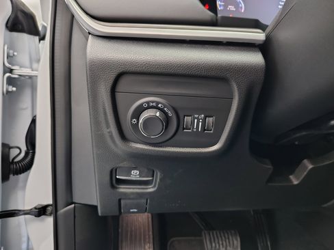 New 2026 Jeep Grand Cherokee L 4WD image 38