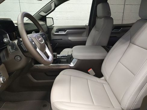 New 2026 GMC Sierra 1500 SLT w/ SLT Premium Package AWD/4WD image 23