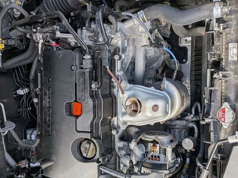 Used 2024 Honda HR-V Sport image 24