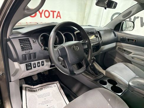 Used 2012 Toyota Tacoma 4x4 Access Cab w/ Convenience Pkg image 22
