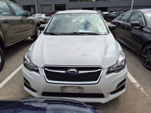 Used 2016 Subaru Impreza 2.0i AWD/4WD image 2