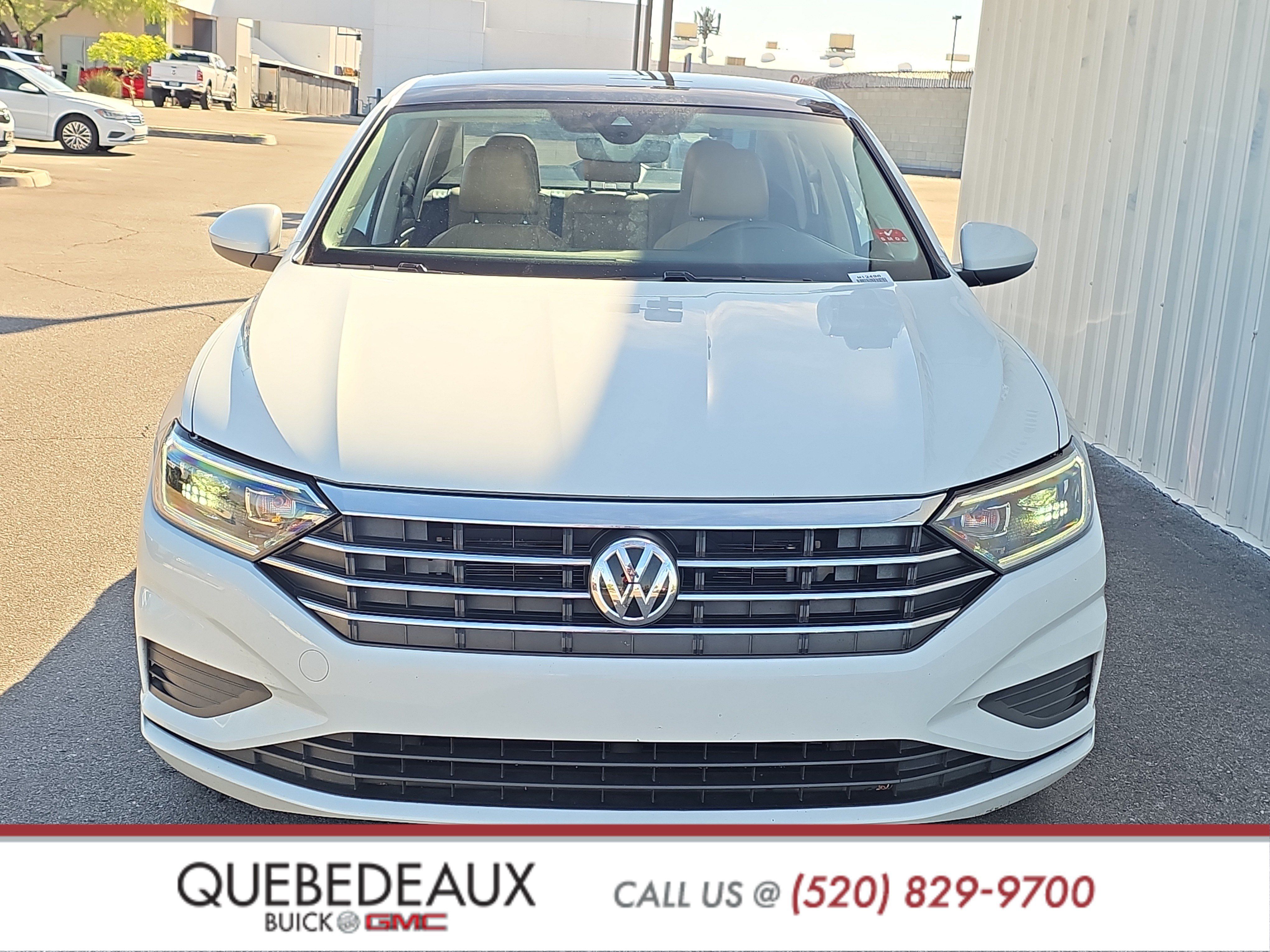 Used 2019 Volkswagen Jetta SEL FWD image 2