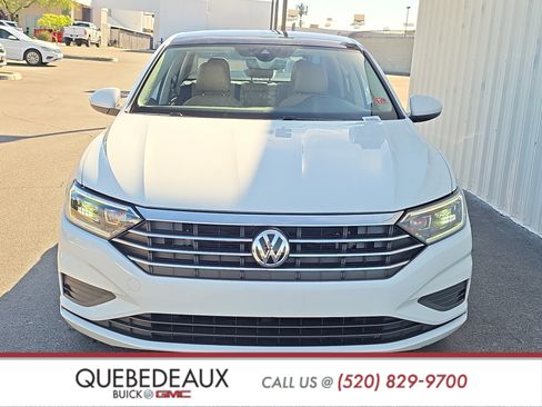 Used 2019 Volkswagen Jetta SEL FWD image 2