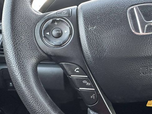Used 2014 Honda Accord LX image 23