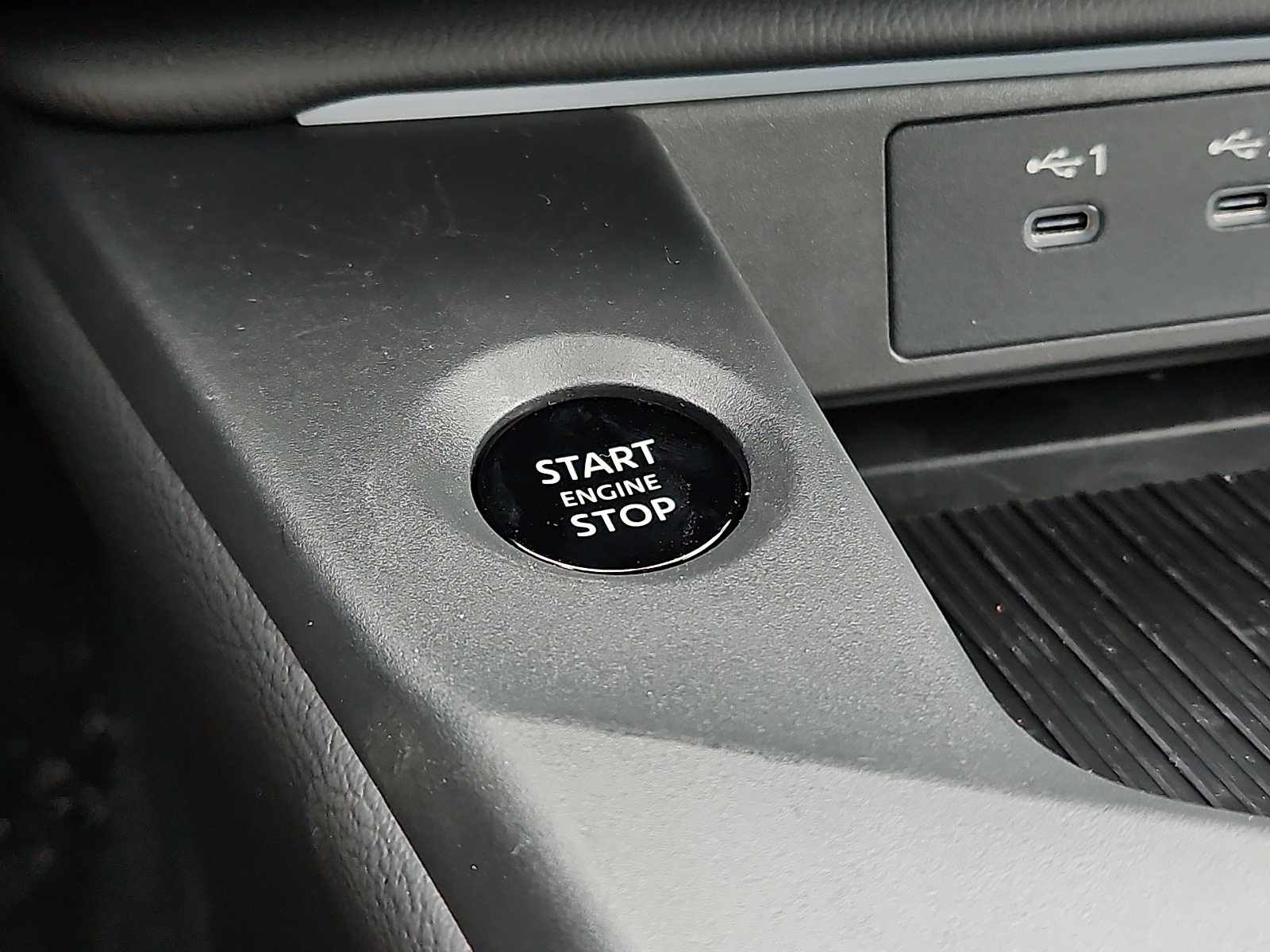 Certified 2026 Nissan Sentra SV w/ SV Convenience Package FWD image 17