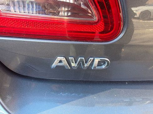 Used 2015 INFINITI Q40 AWD w/ Navigation Package image 33