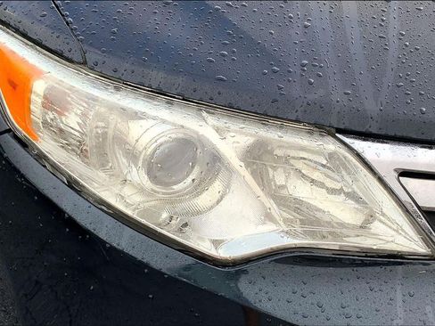Used 2013 Toyota Camry LE FWD image 25