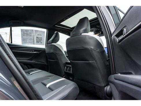 Used 2026 Toyota Camry SE image 16