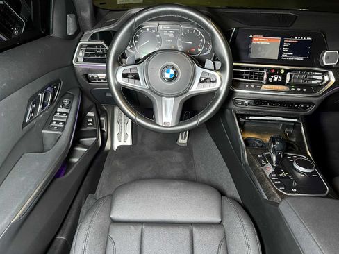 Used 2021 BMW 330i Sedan w/ M Sport Package RWD image 43