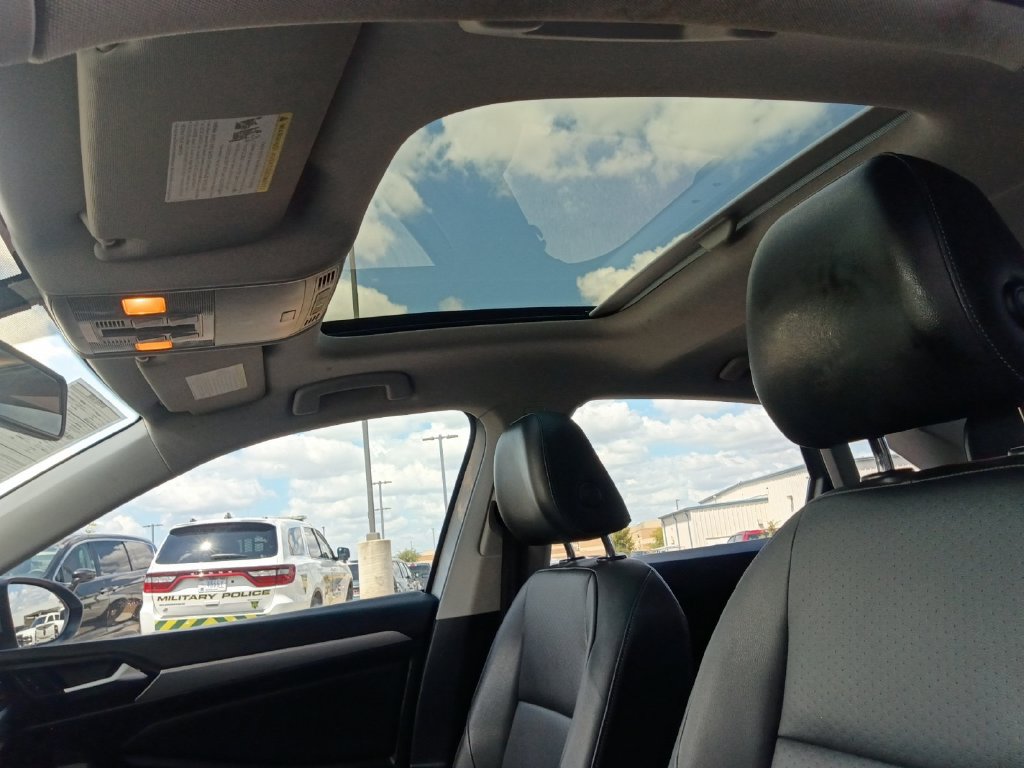 Used 2020 Volkswagen Jetta SE FWD image 7