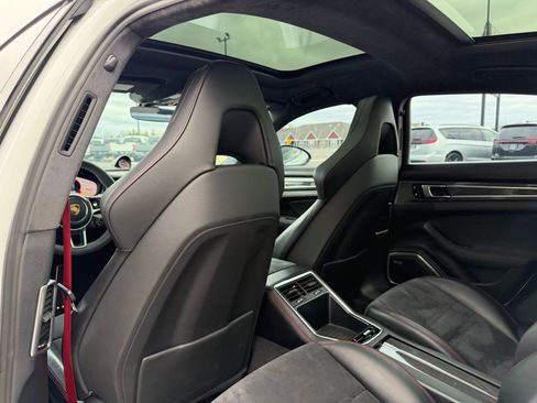 Used 2019 Porsche Panamera GTS w/ Premium Package Plus AWD/4WD image 23
