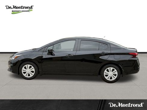 Used 2020 Nissan Versa S FWD image 8
