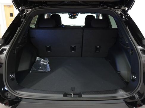 New 2026 Chevrolet Equinox EV LT image 24