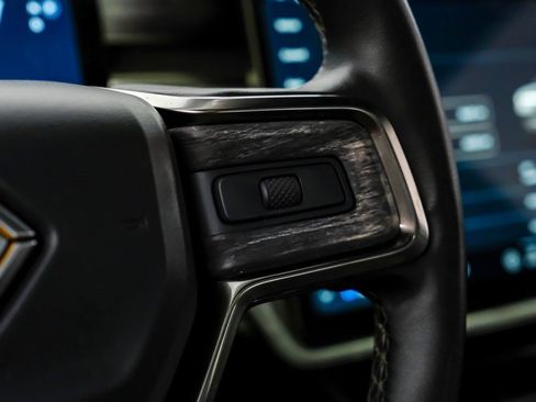 Used 2022 Rivian R1T Launch Edition image 19