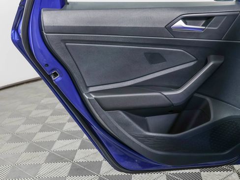 Used 2023 Volkswagen Jetta SE w/ Panoramic Sunroof Package FWD image 39