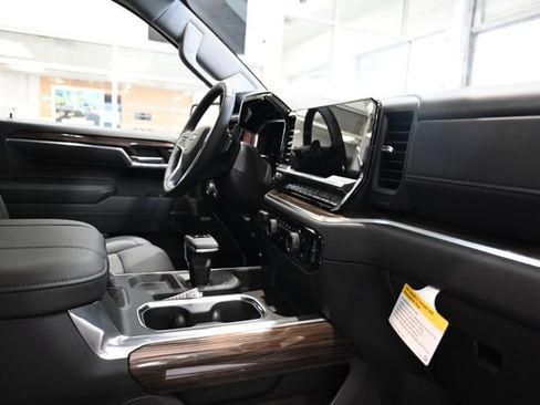 New 2026 Chevrolet Silverado 1500 LT Trail Boss AWD/4WD image 14